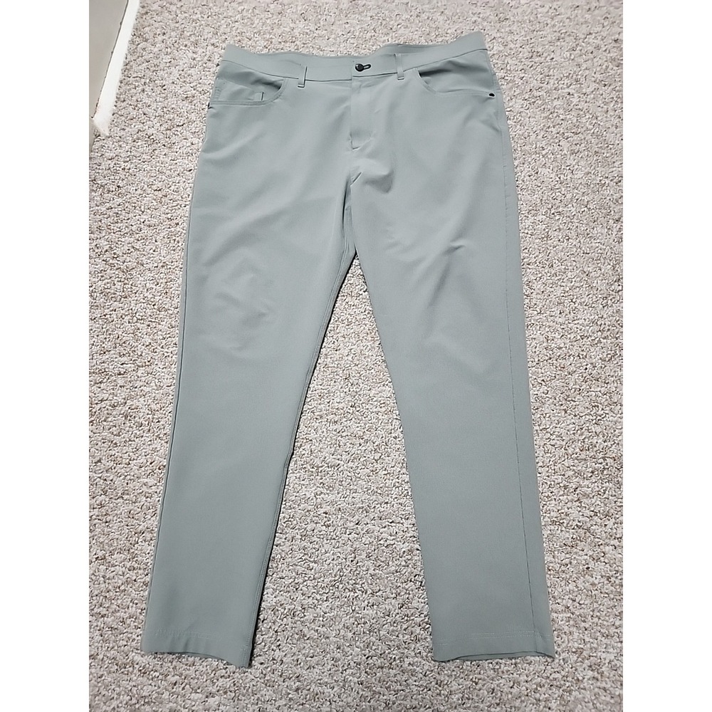 Public Rec Performance 40x32‎ Actual Straight Leg Light Grey